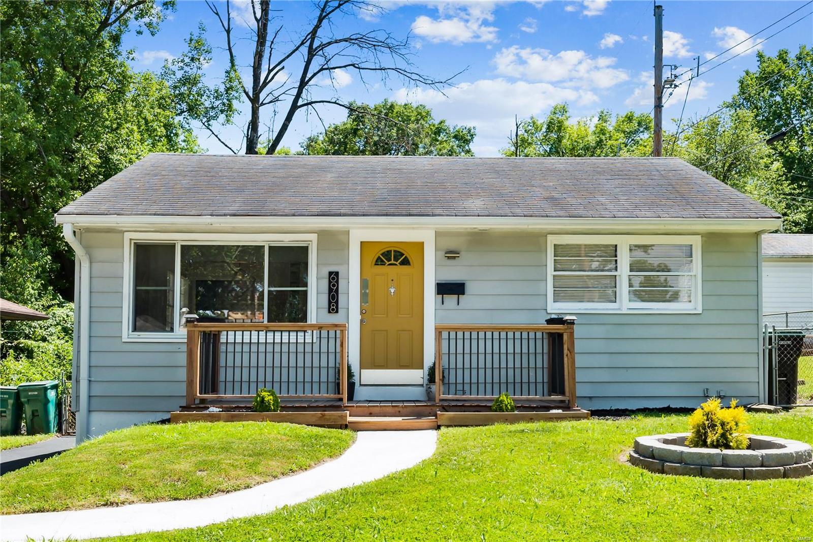 Dunleer Ave, Saint Louis, MO 63130