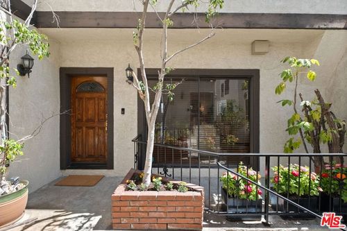 4-4338 Gentry Ave, Studio City, CA, 91604-1764 | Card Image