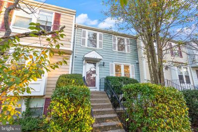 1732 Sundance Drive, Townhouse with 3 bedrooms, 2 bathrooms and null parking in RESTON VA | Image 1