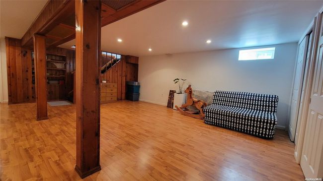 34 Evergreen Ln, House other with 4 bedrooms, 1 bathrooms and null parking in New Hyde Park NY | Image 27
