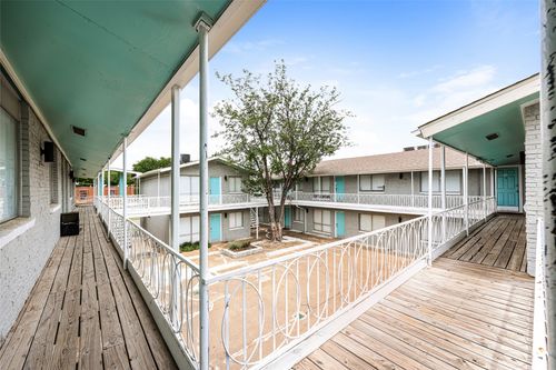 216-4606 Monarch St, Dallas, TX, 75204-7335 | Card Image