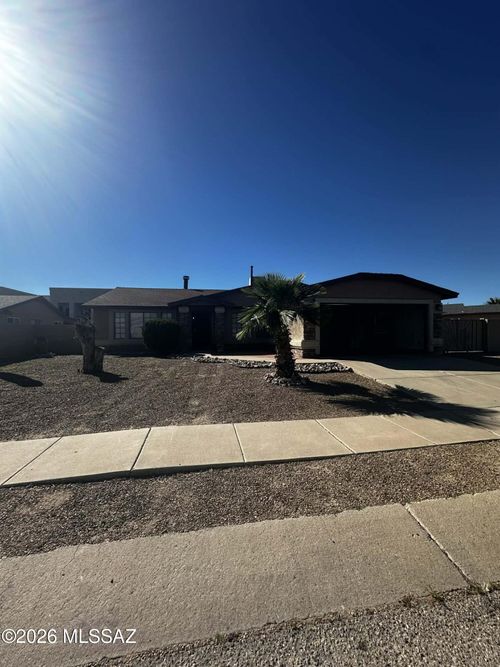 6186 S Truman Drive, Tucson, AZ, 85746 | Card Image