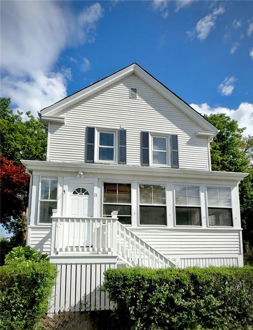 2-11 Russell Ave, Newport, RI, 02840-1723 | Card Image
