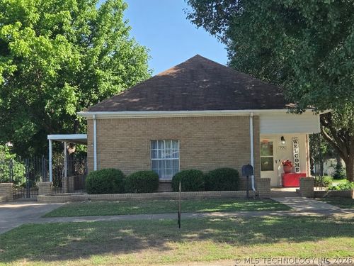 224 W Lincoln Ave, Sapulpa, OK, 74066-4143 | Card Image