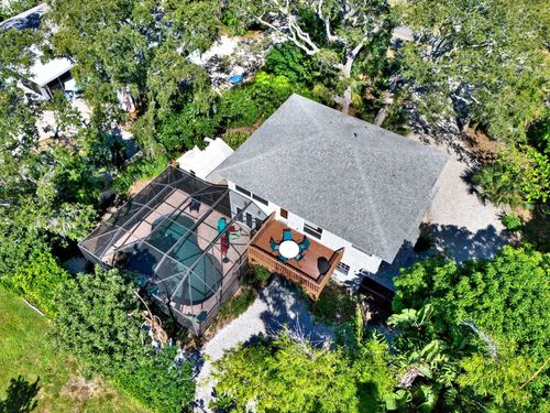 201 Georgia Ave, Crystal Beach, FL, 34681 | Card Image