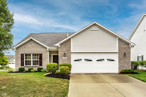 15270 Atkinson Dr, Noblesville, IN, 46060-4788 | Card Image