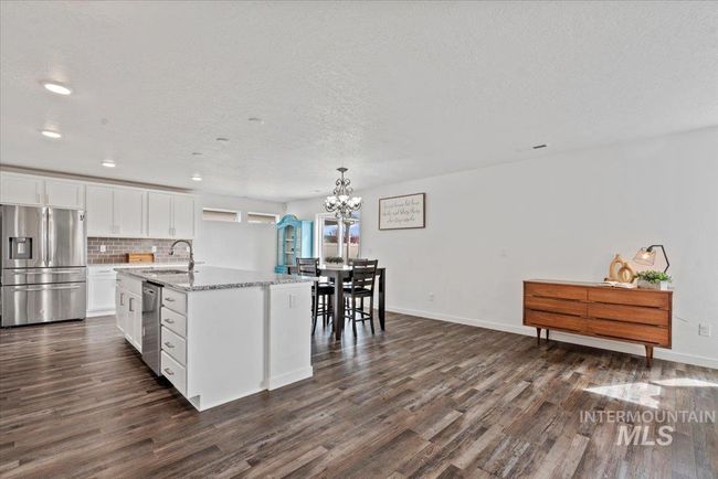 3074 N Greengate Way, House other with 5 bedrooms, 4 bathrooms and 2 parking in Star ID | Image 8
