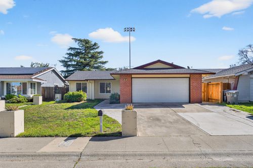 55 Del Vista Circle, Sacramento, CA, 95823 | Card Image
