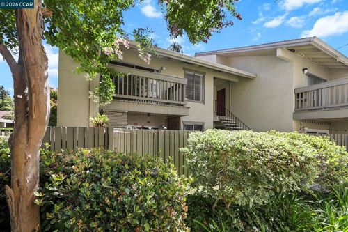 68-2562 Walnut Blvd, Walnut Creek, CA, 94596-4247 | Card Image