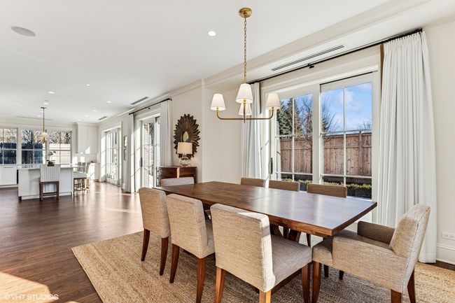 201 - 120 E Scranton Ave, Condo with 2 bedrooms, 3 bathrooms and 2 parking in Lake Bluff IL | Image 7
