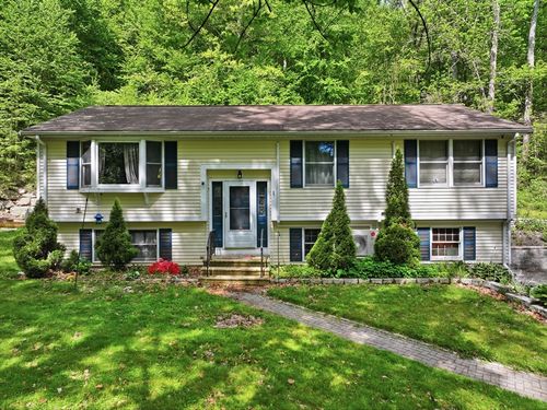 87 Allen Rd, Brookfield, MA, 01506-1820 | Card Image