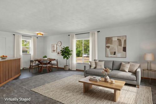 207 S Rutland Avenue, Brooklyn, WI, 53521 | Card Image