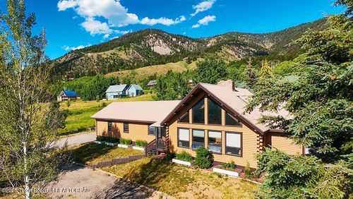 386 Dogwood Dr, Star Valley Ranch, WY, 83127-5182 | Card Image