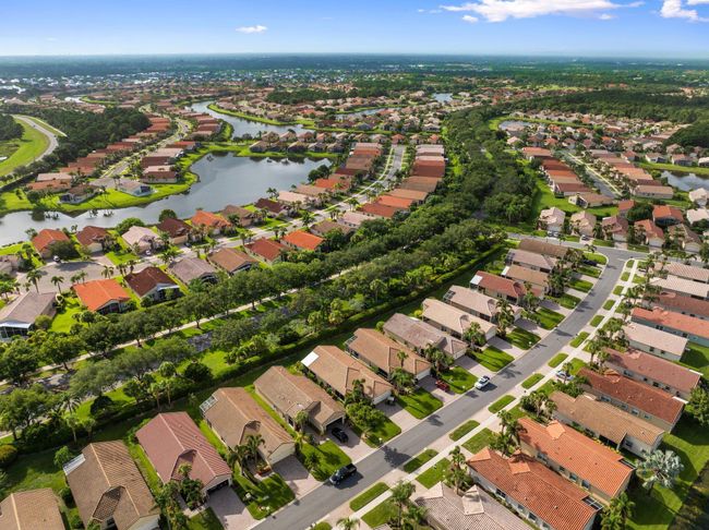 397 Nw Breezy Point Loop, House other with 2 bedrooms, 2 bathrooms and null parking in Port St. Lucie FL | Image 41