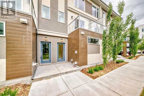 214 Shawnee Sq Sw, Calgary, AB, T2Y0W4 | Card Image