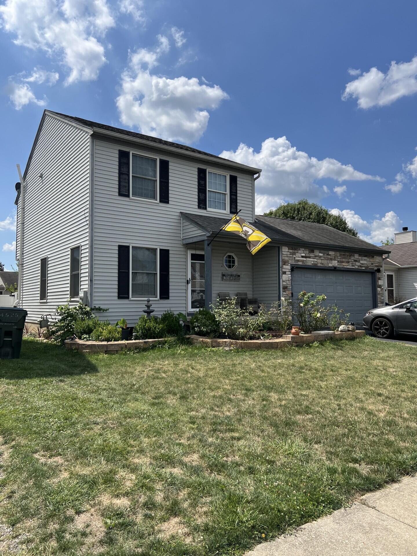 Dungannon Dr, Grove City, OH 43123