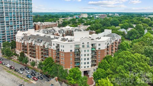 300 W 5th St, Charlotte, NC, 28202-1668 | Card Image
