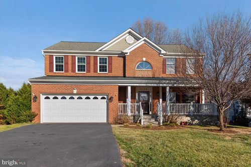 9408 Heather Ct, MANASSAS PARK, VA, 20111-8242 | Card Image