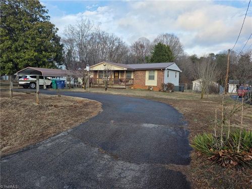 614 Bryant Street, Eden, NC, 27288 | Card Image
