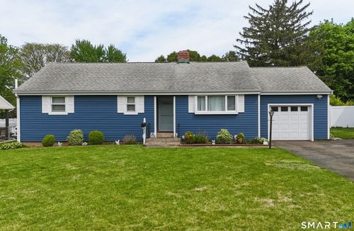 112 Brentwood Rd, Newington, CT, 06111-2508 | Card Image