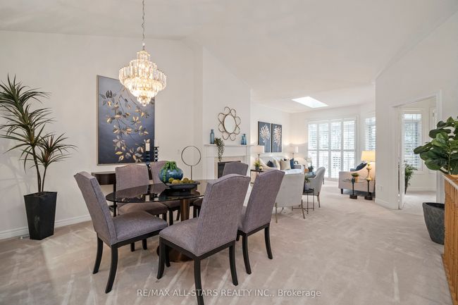 68 Celebrity Greens Way, Condo with 3 bedrooms, 2 bathrooms and 1 parking in Markham ON | Image 10