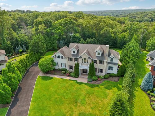 4 Celestial Ct, Saint James, NY, 11780-1518 | Card Image