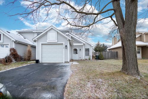 2120 Brittany Ct, Glendale Heights, IL, 60139-1869 | Card Image