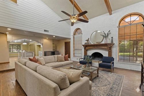 10703 Crestfield Ct, Houston, TX, 77070-3914 | Card Image
