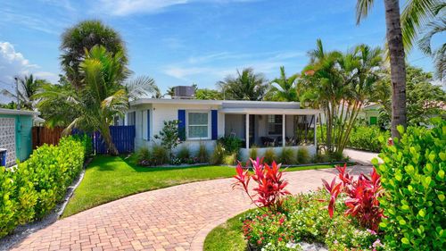 307 Granada St, Fort Pierce, FL, 34949-3223 | Card Image