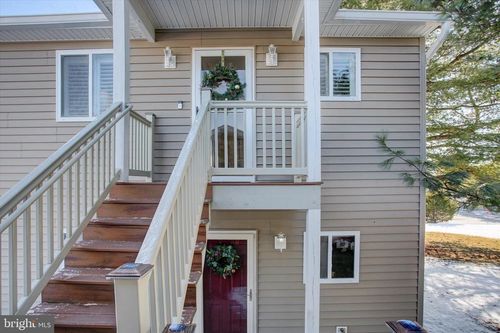 106d-10207 White Pelican Way, NEW MARKET, MD, 21774-2908 | Card Image