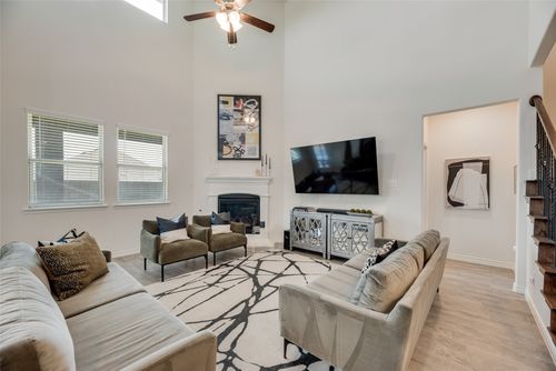 11222 Hawks Landing Dr, Aubrey, TX, 76227-1133 | Card Image