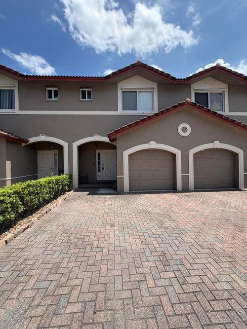 3122-3122 Coral Ridge Dr, Coral Springs, FL, 33065-3311 | Card Image