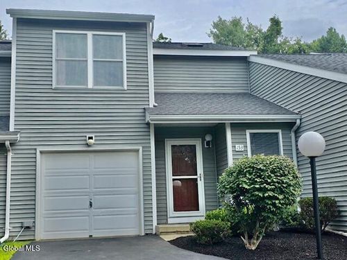 153 Harvard Rd, Watervliet, NY, 12189-1212 | Card Image