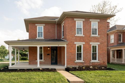 53 W Columbus St, Canal Winchester, OH, 43110-1209 | Card Image