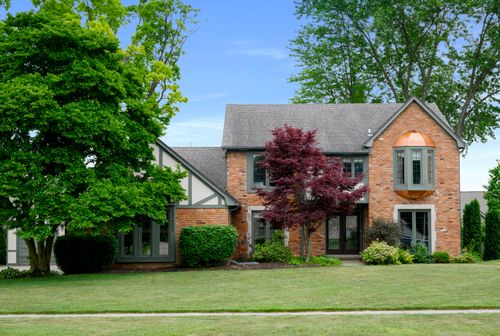 12402 Watkins Dr, Shelby Twp, MI, 48315-5774 | Card Image