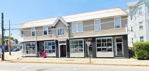 1267 Cranston St, Cranston, RI, 02920-7315 | Card Image