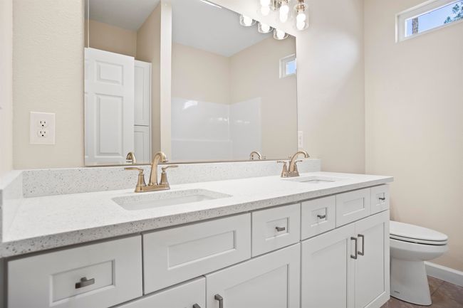 5987 Cross Country Blvd, House other with 3 bedrooms, 2 bathrooms and null parking in Marianna FL | Image 20