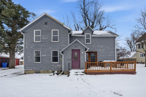 411 5th Ave, Clarence, IA, 52216-7713 | Card Image