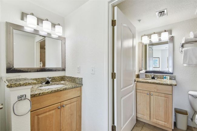 404 - 11605 Gulf Blvd, Condo with 2 bedrooms, 2 bathrooms and null parking in TREASURE ISLAND FL | Image 22