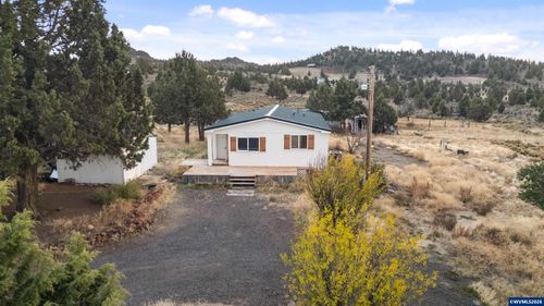 14510 Se Wagon Wheel Ln, Prineville, OR, 97754-8542 | Card Image