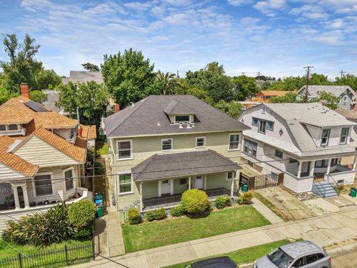 411 E Rose Street, Stockton, CA, 95202 | Card Image
