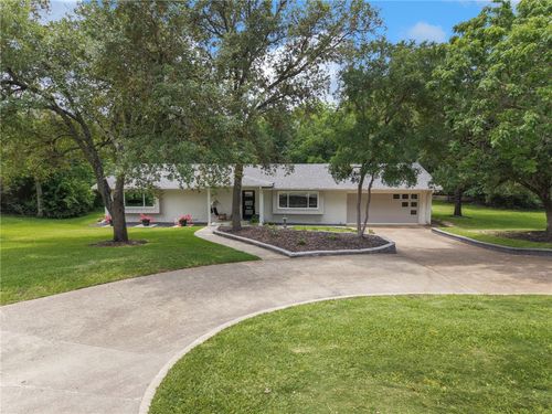 303 Brookside Dr E, Bryan, TX, 77801-4506 | Card Image