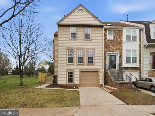 46944 Trumpet Cir, STERLING, VA, 20164-2384 | Card Image