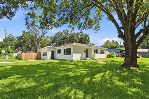 2002 E Hamilton Ave, TAMPA, FL, 33610-1010 | Card Image