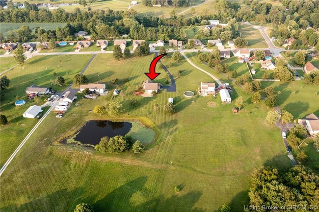 302 Saddleback Dr, Home with 3 bedrooms, 2 bathrooms and null parking in Charlestown IN | Image 35
