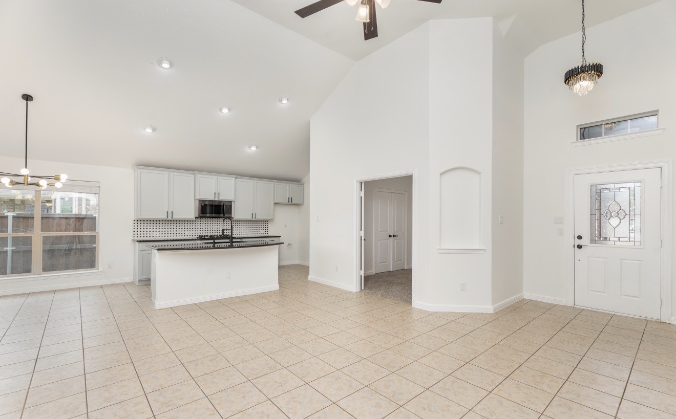 Residential Lease in Aubrey 4