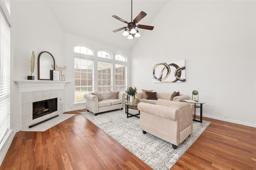 2337 Ravenhurst Dr, Plano, TX, 75025-4726 | Card Image