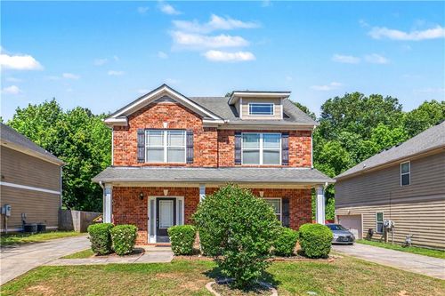 9 Matador Way, Newnan, GA, 30263-1195 | Card Image