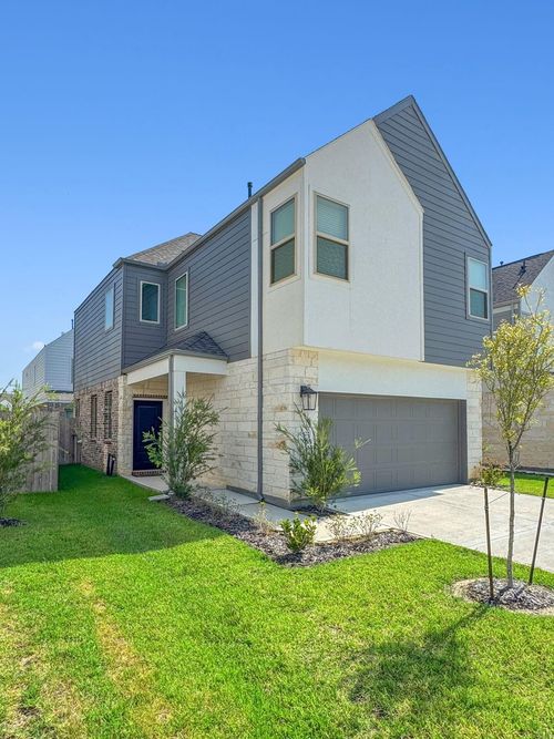31922 Abbington Village Way, Hockley, TX, 77447-2432 | Card Image