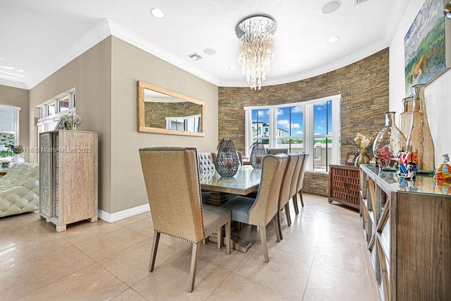 3521 Forest View Cir, House other with 5 bedrooms, 5 bathrooms and null parking in Fort Lauderdale FL | Image 13